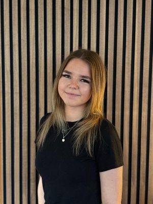 Aspiring beauty professional